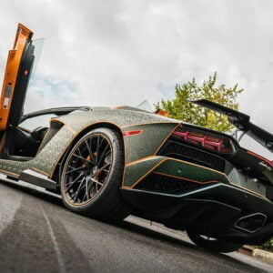 Difuzor bara spate fibra carbon Lamborghini Aventador LP740 1016 Industries