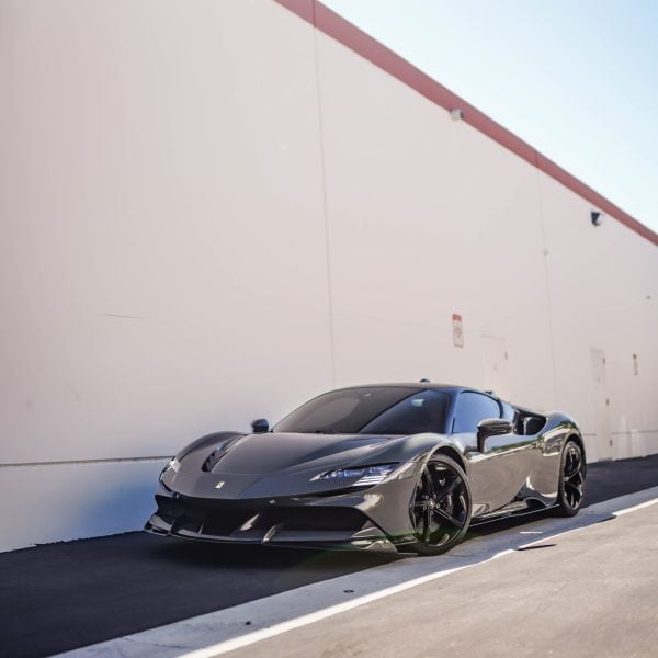 Ferrari SF90 1016 Industries carbon fiber front bumper flaps Flapsuri bara fata fibra carbon Ferrari SF90 1016 Industries