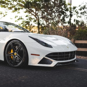 Buza fata Aero fibra carbon Ferrari F12 1016 Industries