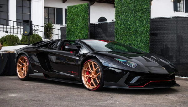 Praguri laterale fibra carbon Lamborghini Aventador LP740 1016 Industries