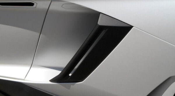 Carbon fender intake Lamborghini Aventador Roadster Novitec Admisie aripi carbon Lamborghini Aventador Roadster Novitec