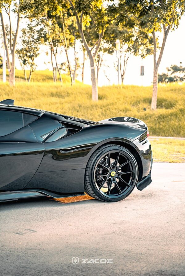 Carbon fiber bodykit Ferrari SF90 Stradale ZACOE Praguri laterale fibra carbon Ferrari SF90 Stradale ZACOE
