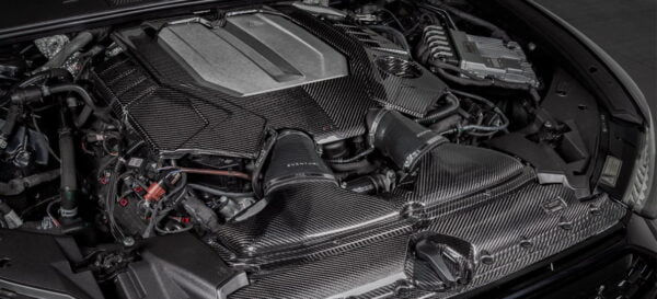 Capac motor fibra carbon gloss Audi C8 RS6 RS7 EVENTURI