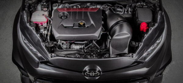 Engine cover Toyota GR Yaris carbon fiber EVENTURI Capac motor Toyota GR Yaris fibra carbon EVENTURI