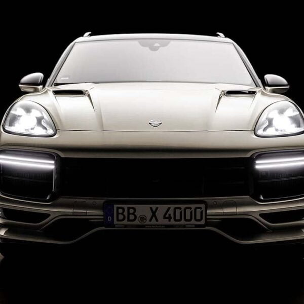 Capota Porsche Cayenne 9YA Aero Techart