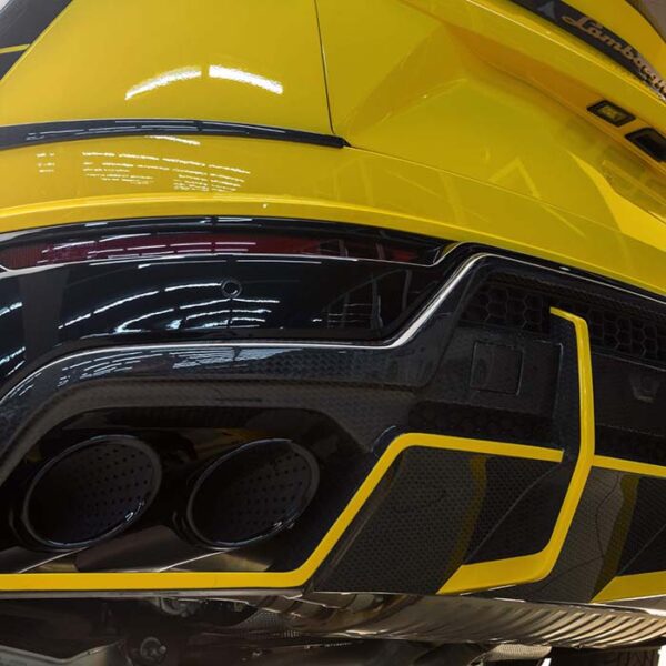 Difuzor bara spate fibra carbon Lamborghini Urus TOP CAR Design