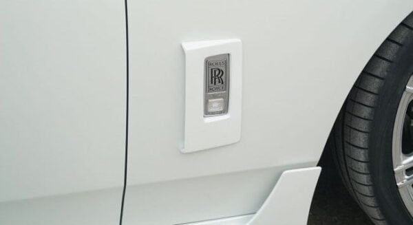 Evazari aripi carbon Rolls Royce Phantom Novitec