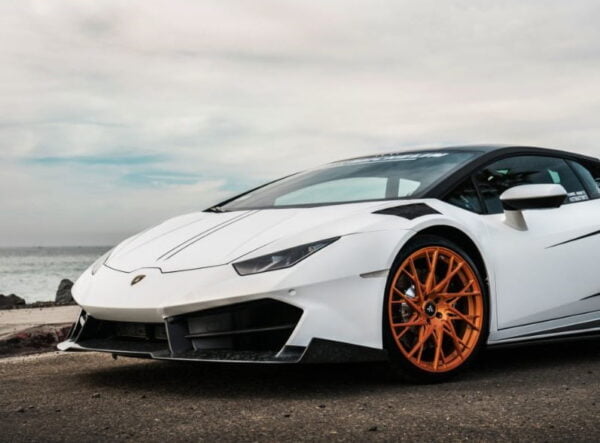 Lamborghini Huracan LP580 1016 Industries fibre-reinforced polymer Race bonnet Capota Race fibra carbon Lamborghini Huracan LP580 1016 Industries
