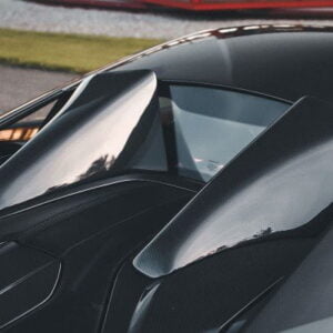 Intake panel McLaren carbon fiber 600LT / COUPE / SPIDER Novitec Panou admisie McLaren fibra carbon 600LT / COUPE / SPIDER Novitec