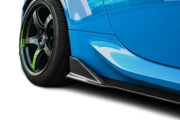 Praguri laterale Toyota GR86 fibra carbon ADRO