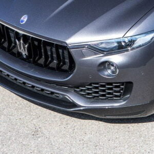 Prelungire carbon bara fata carbon Maserati Levante Novitec