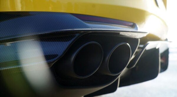 Tipsuri evacuare sport Ferrari 812 Superfast Novitec